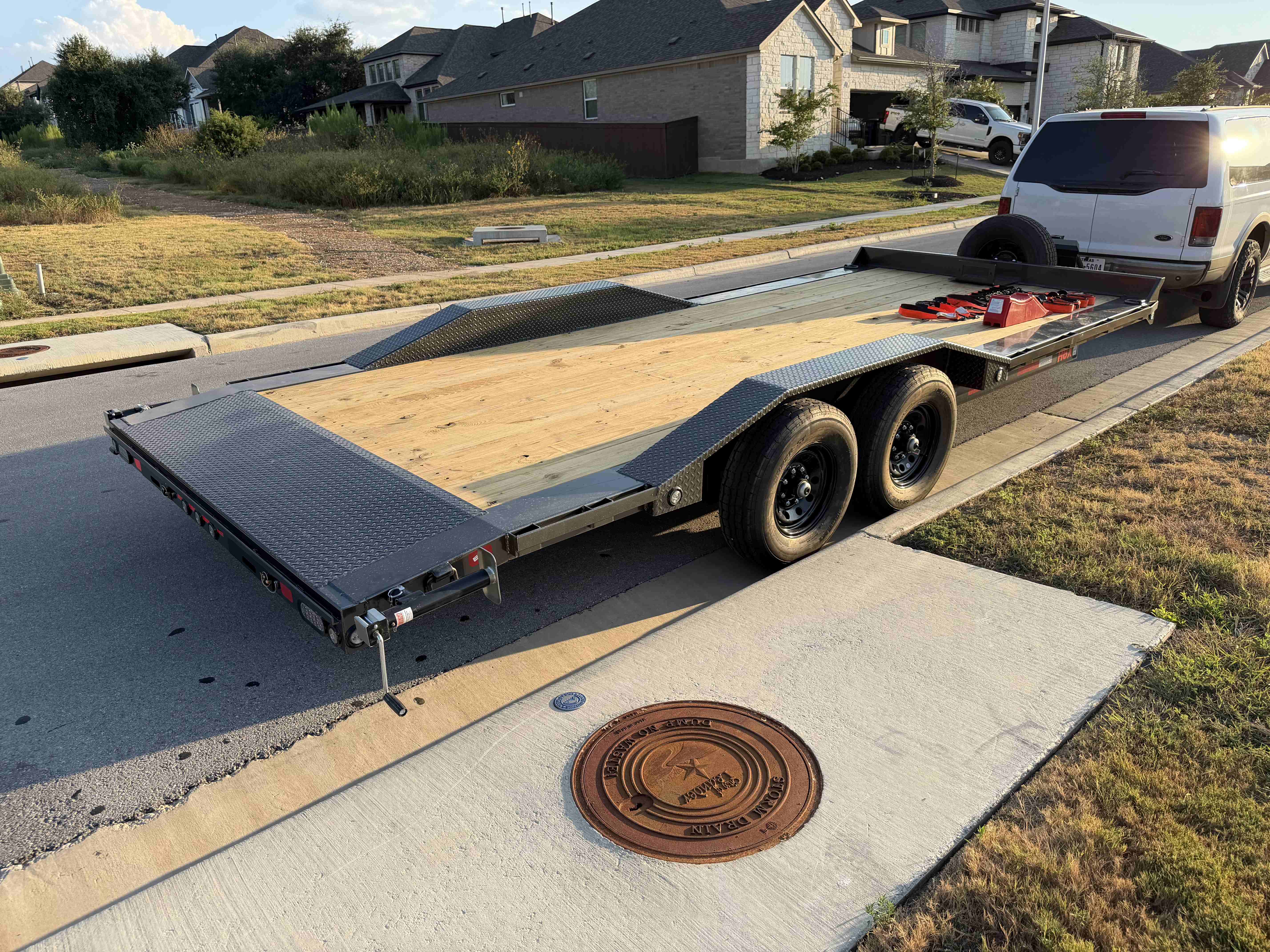 102" x 20' Car Hauler Trailer thumbnail 2